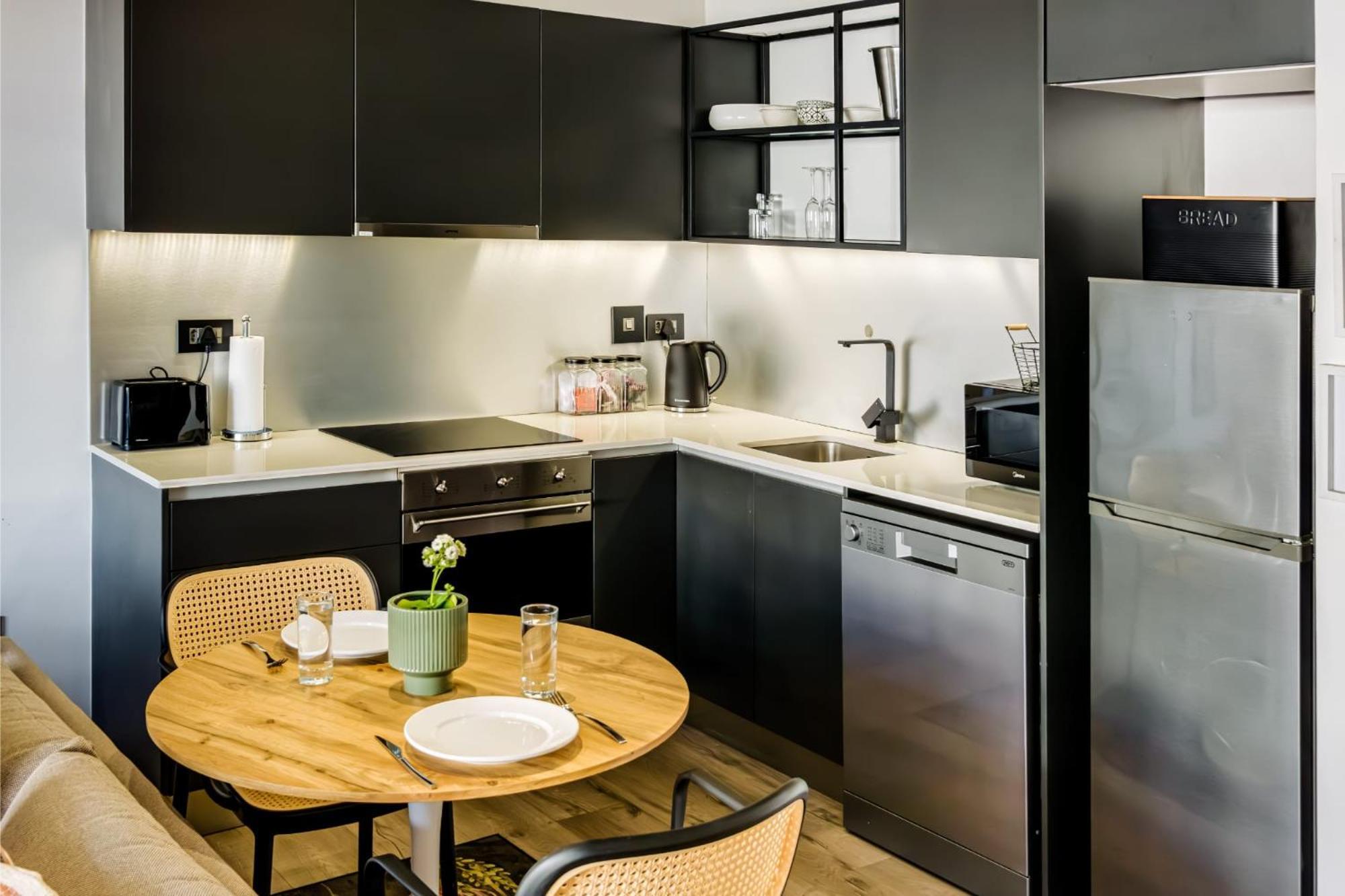The Urban Edge Apartment *